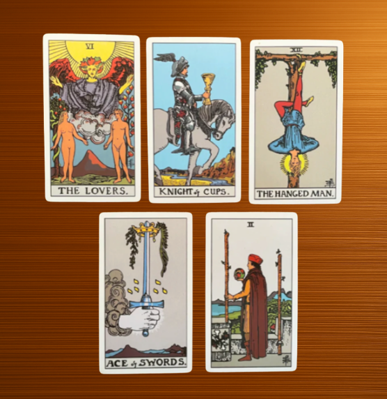 Heart Compass Tarot Reading (5 Cards)